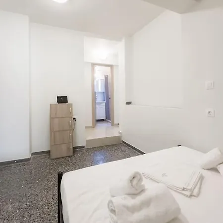 New & Comfy Flat In Pangrati Apartment Athens Exterior photo