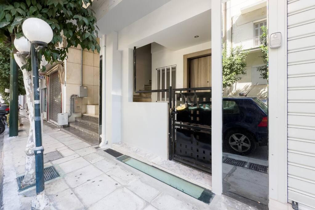 New & Comfy Flat In Pangrati *