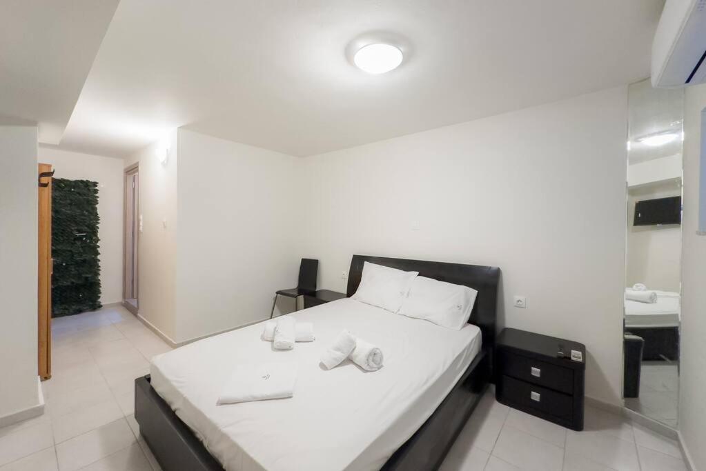 New & Comfy Flat In Pangrati Apartment *